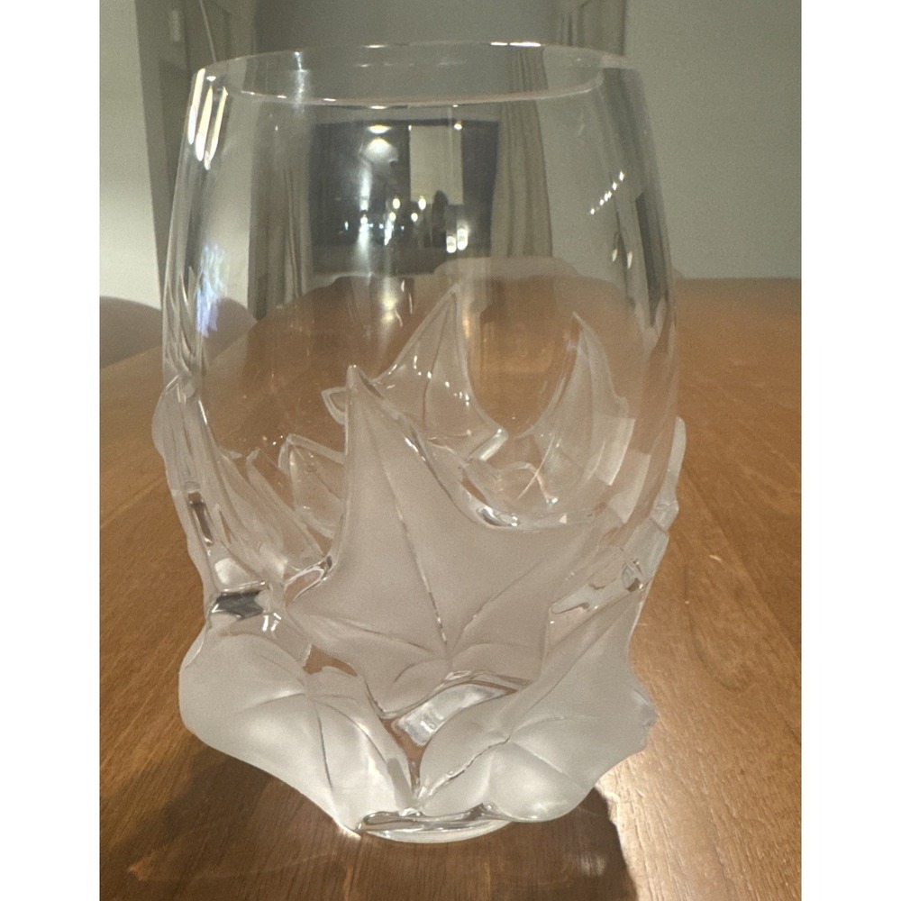 Lalique Crysal Hedera Vase With Moulded Ivy Leaves Decoration @1976 EUC